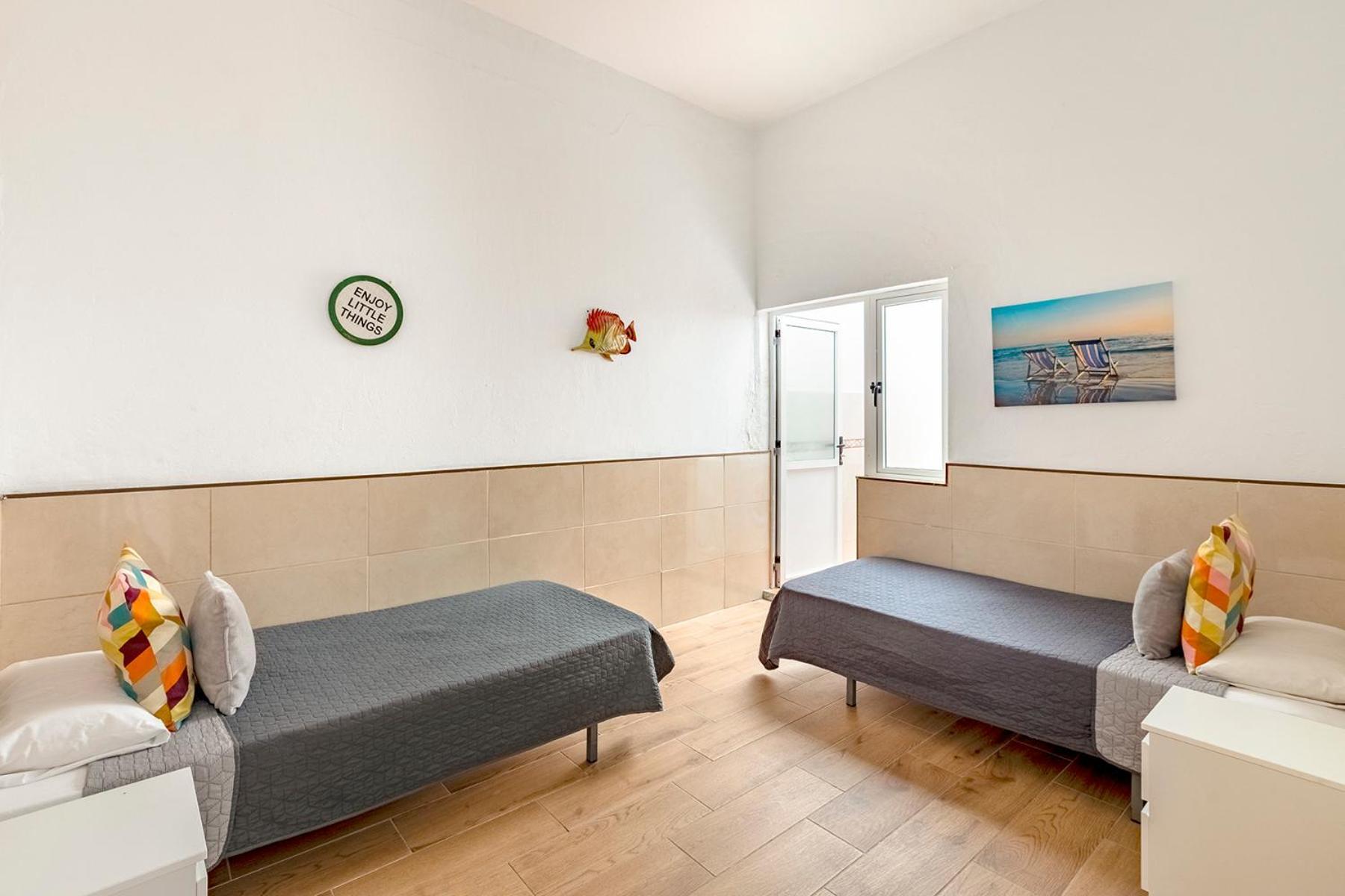 Апартаменты Salinetas Blue Surf House Тельде Экстерьер фото